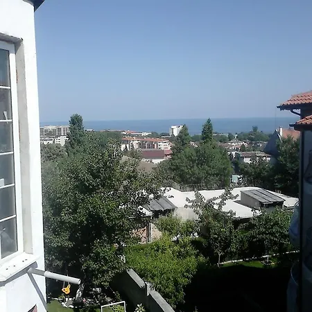 Prima 2 بيت ضيافة سينتس قسطنطين وهيلينا