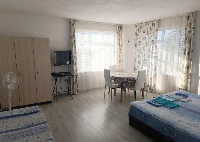 Prima 2 2* Sankt Konstantin & Helena